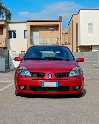Renault Clio RS 2.0 16v