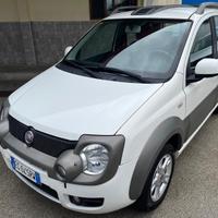Fiat Panda Cross-1.4 metano a full-2011