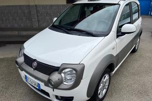 Fiat Panda Cross-1.4 metano a full-2011