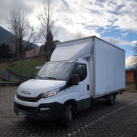 Iveco Daily box con sponda