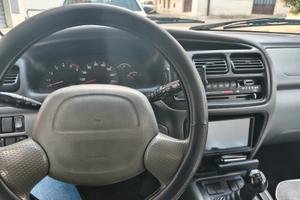 suzuki gran  vitara 