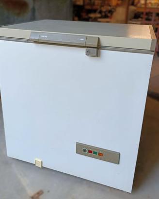 congelatore a pozzetto