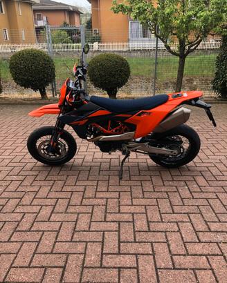 KTM 890 SMT SMC R