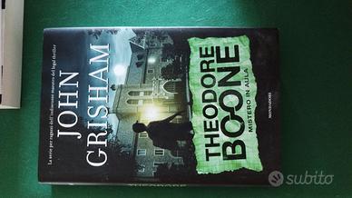 THEODORE BOONE - John Grisham