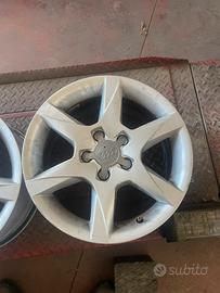 Cerchi in lega audi 16