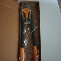 rivettatrice e altro entra 