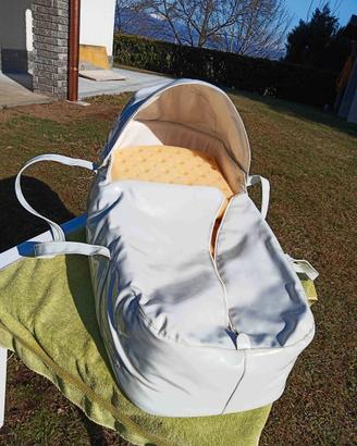 Chicco culla portatile con supporto in spugna
