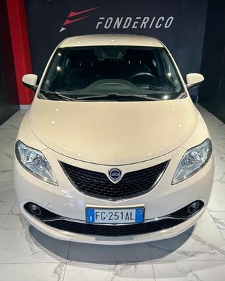 LANCIA Ypsilon 1.2 69 CV 5p. GPL Ecochic Gold