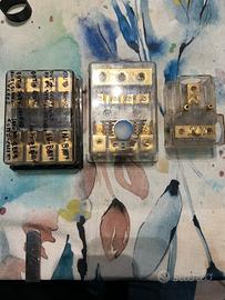 Porta fusibili per impianti car hifi.