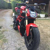 Ducati Streetfighter 848 - 2012