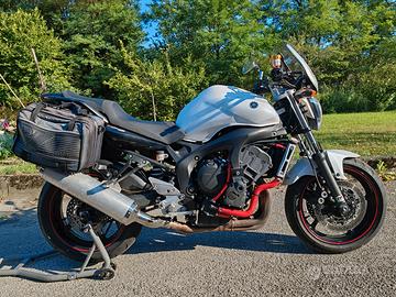 Yamaha FZ6 S2 LEGGI !!!!
