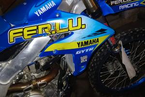 Yamaha yzf 250 anno 2024