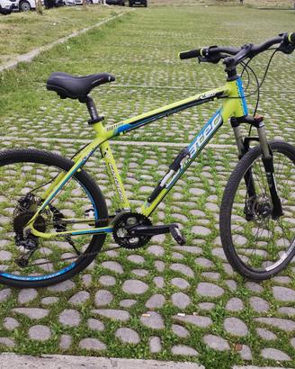 Mountain Bike tedesca  taglia L doppio disco