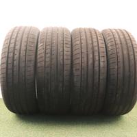 Gomme Goodyear Stellate Dedicate BMW 225 45 19 Est