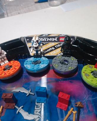 LEGO Ninjago Spinjitzu Arena + 4 Spinner +4 Figure