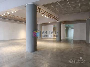 Immobile di 160 m² a Livorno