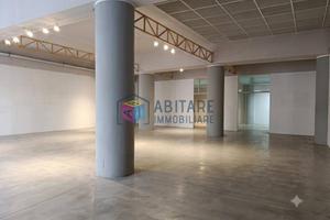 Immobile di 160 m² a Livorno