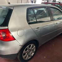 Golf 5 2003/2008 per pezzi di ricambio