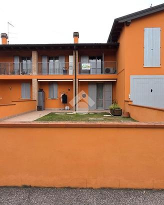 3 LOCALI A CASTELLUCCHIO