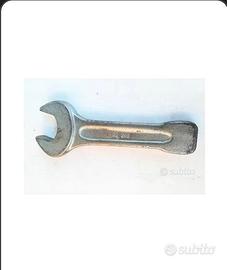 USAG 249 Chiave a percussione poligonale misura 46