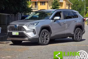 TOYOTA RAV 4 vvt-ie h Active awd-i 222cv e-cvt G