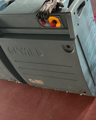 Quadri Gewiss da cantiere con idropulitrice
