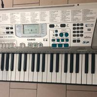 tastiera CASIO con diffusori integrati