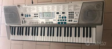 tastiera CASIO con diffusori integrati