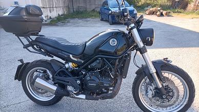 Benelli 500 trail