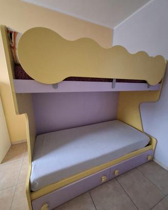 Letto a castello da bambini in legno
