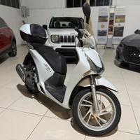 Honda SH 150i - MAGISTRO AUTO