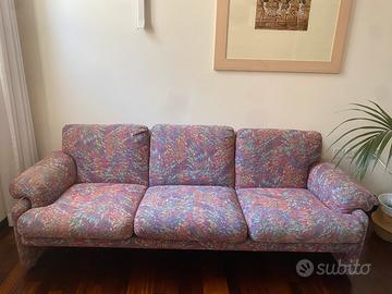 Divano tre posti B&B