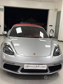 Porsche 718 Spyder Boxster 2.0