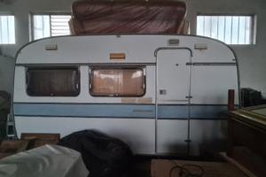 Roulotte non targata,no documenti,no stradale,per 