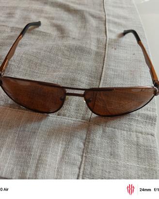 occhiali da sole polarizzati