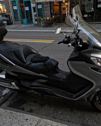 Suzuki Burgman 400