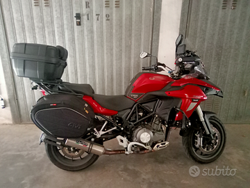 Benelli trk 502