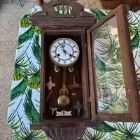 Orologio a pendolo antico da