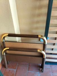 Armadio e testiera letto singolo
