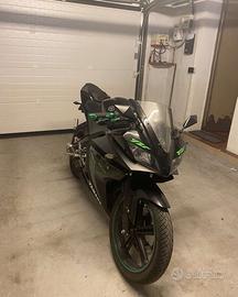 Yamaha yzf r-125