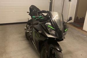 Yamaha yzf r-125
