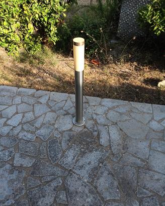 paletti illuminazione da giardino