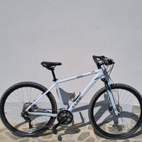 bici  mtb trekking cube