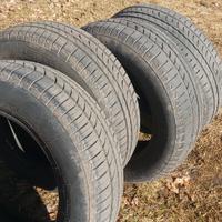 N. 4 Pneumatici Pirelli usati al 50%