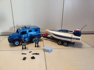 Playmobil camionetta e motoscafo della polizia 