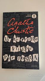 Il terrore viene per posta - Agatha Christie