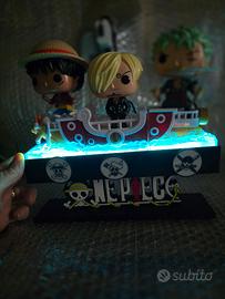 one pieespositore con led per sorprese kinder maxi