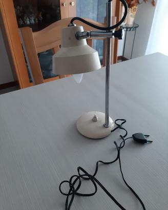 lampada da tavola  anni 70