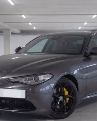 Alfa Romeo giulia 2.2
