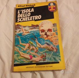 Alfred Hitchcock l'isola dello scheletro 